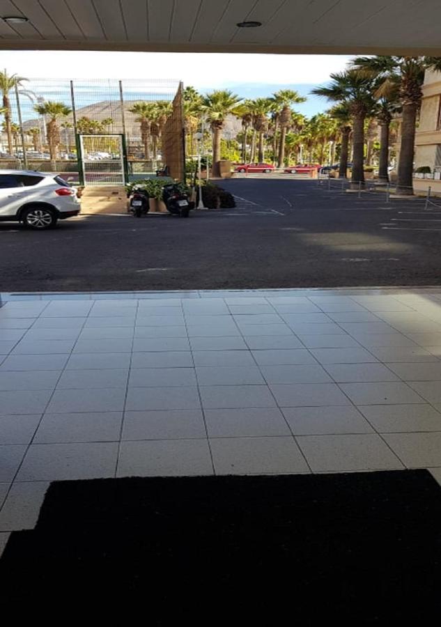 Buena Vibra Tenerife Sur ปลายาเดลาสอเมริกาส ภายนอก รูปภาพ